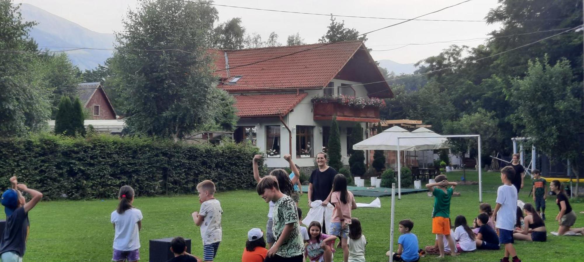 Pensiunea Poiana Avrigului ภายนอก รูปภาพ